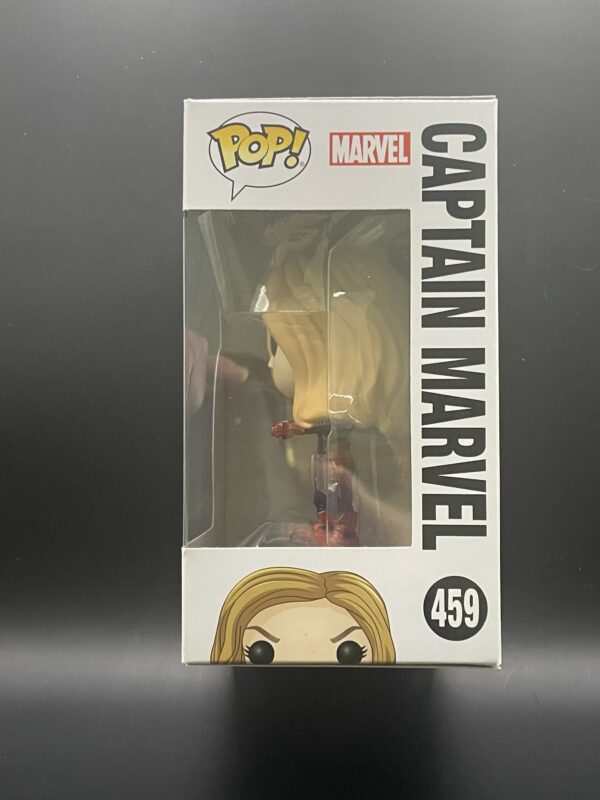 Captain Marvel - Image 2