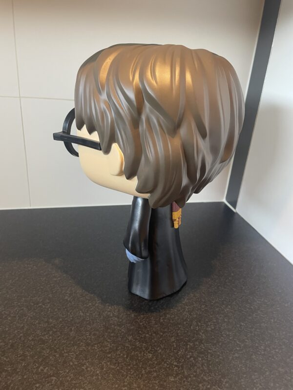 Harry Potter With Hedwig (18 Inch) - Image 6
